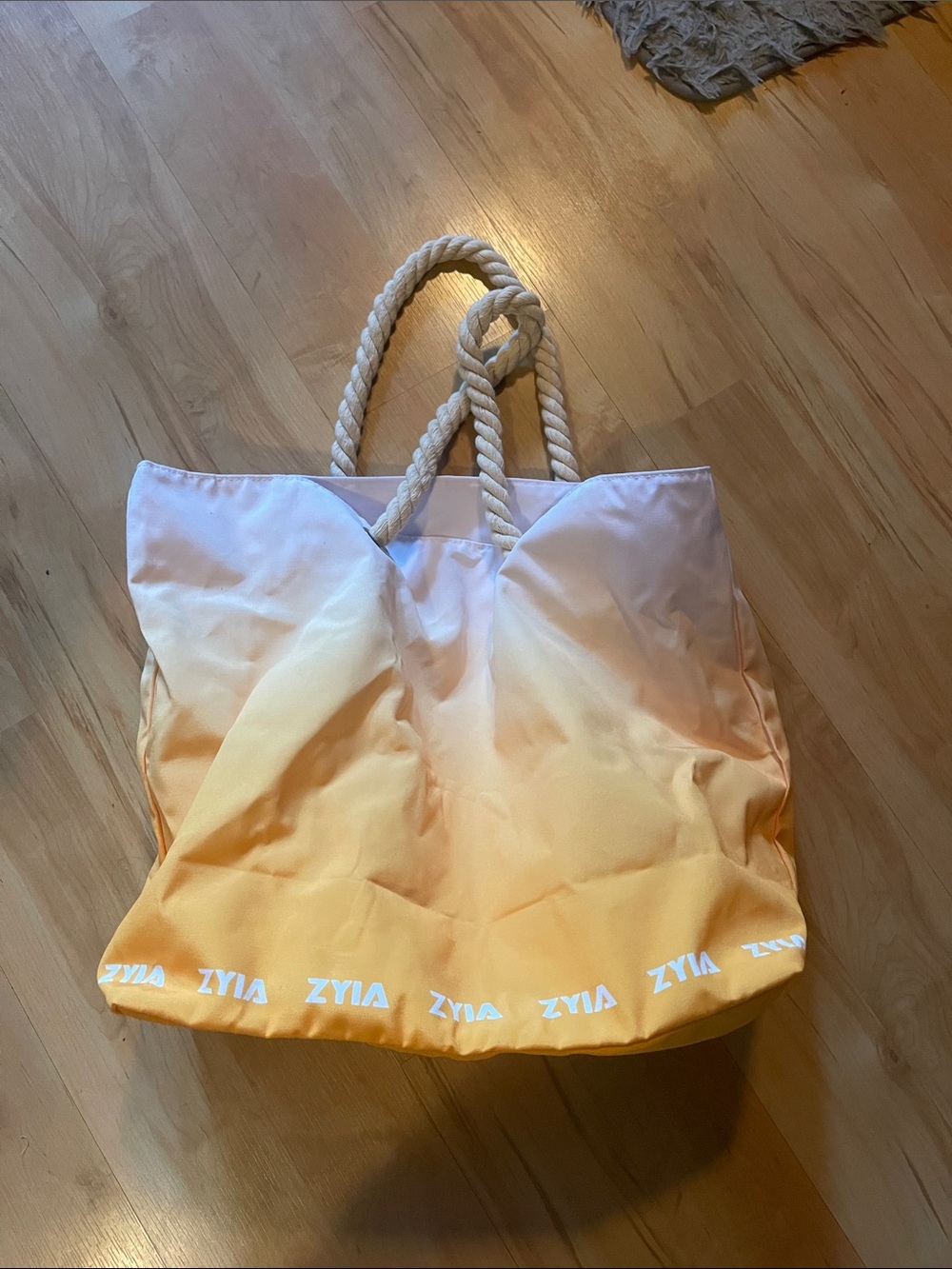 ZYIA Peach to Yellow Ombre Rope Tote